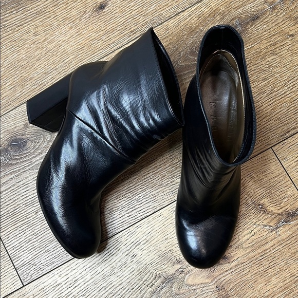 Marni Shoes - Marni Black Leather Pull On Ankle Boots Size 38 1/2/8.5US